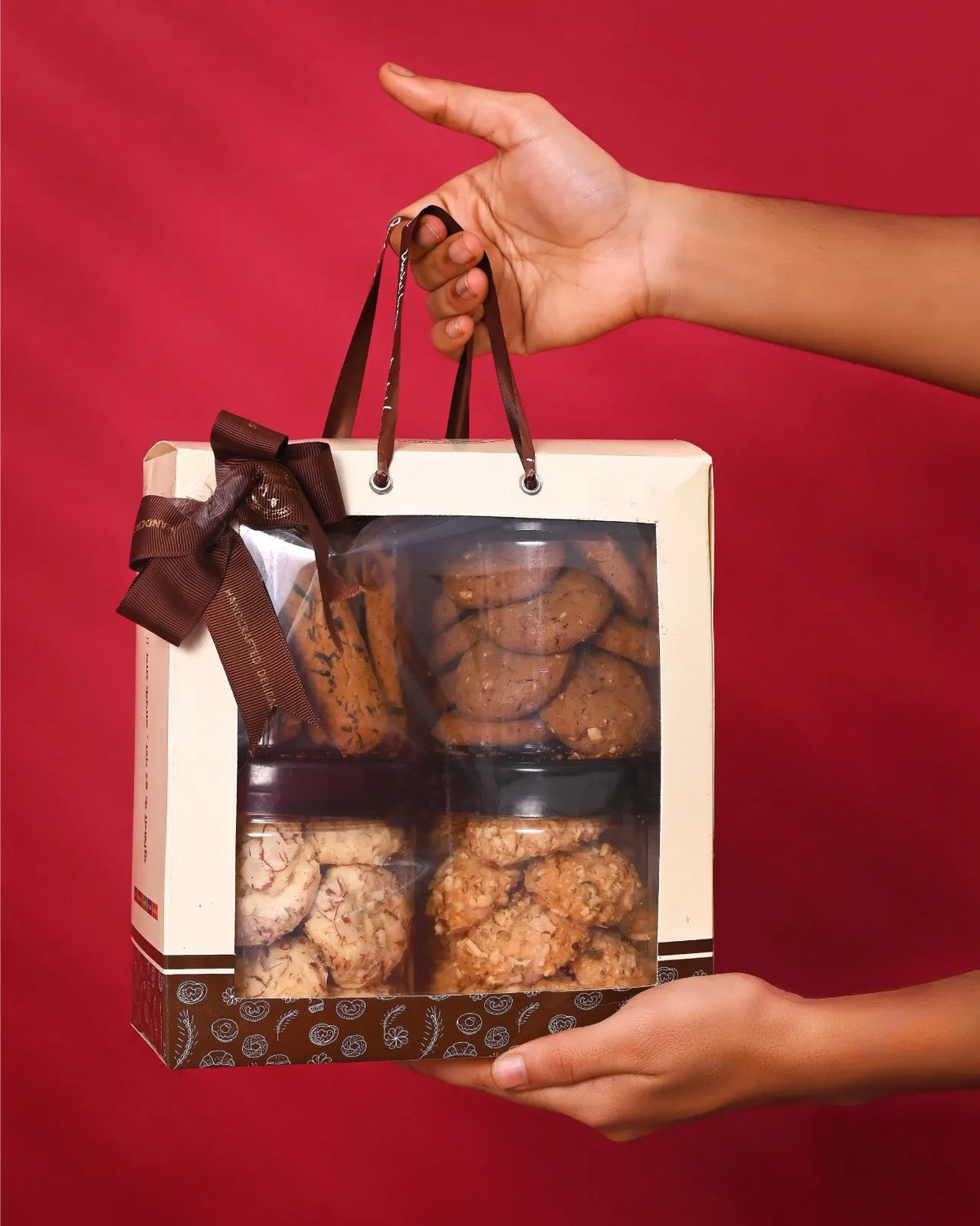 Corriander Chilli & Honey Almond Cookies Hamper